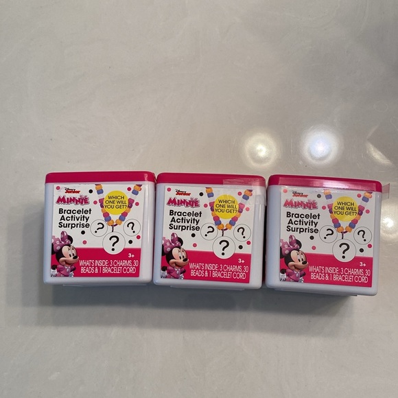Disney Minnie bracelet activity surprise x 3 - Picture 2 of 7